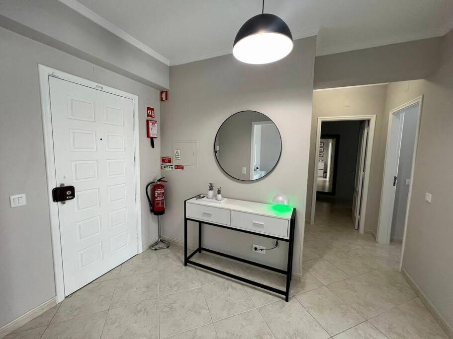 Luxury Modern Beach Apartment Quarteira Luaran gambar